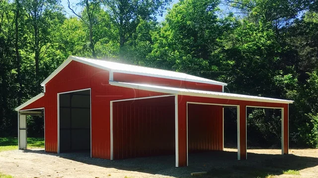 42' wide x 26' long all vertical Raised Center Aisle Barn. The middle section has 12' legs, all enclosed with a 10x10 openingLean To have 8' legs,gables and 2 square openings with header